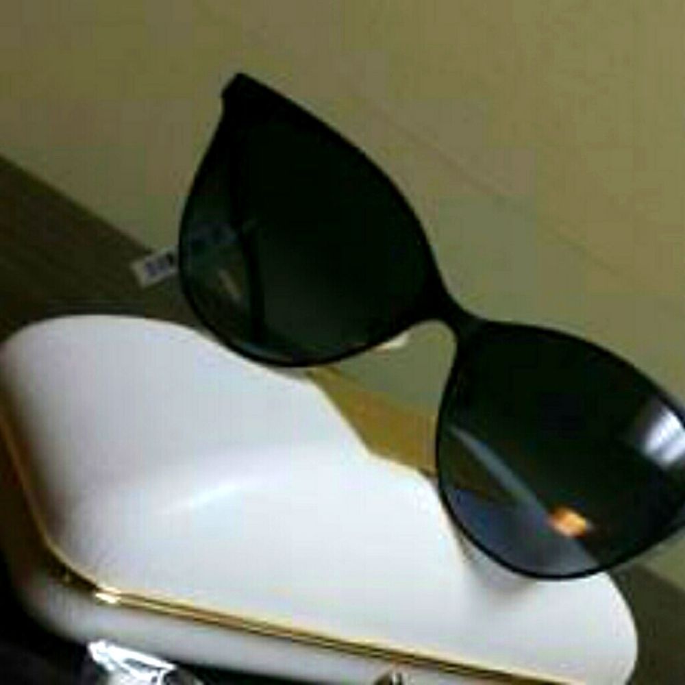 Sexy Boucheron Sunglasses Brand New